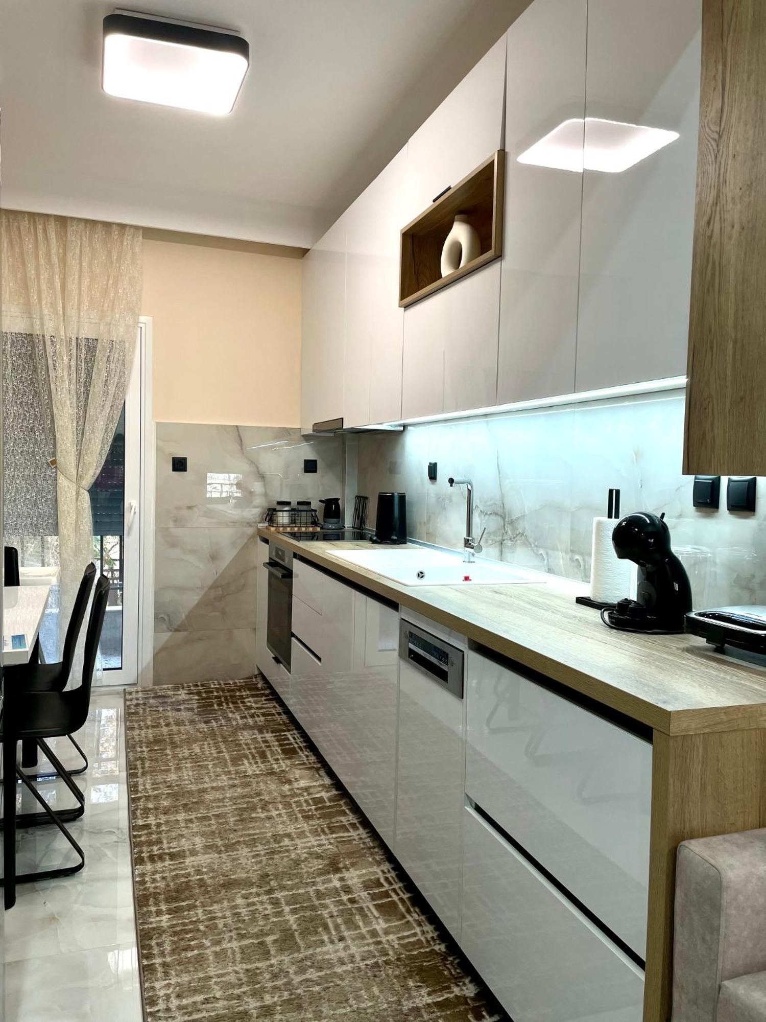 The Modern Apartment Салоники Экстерьер фото